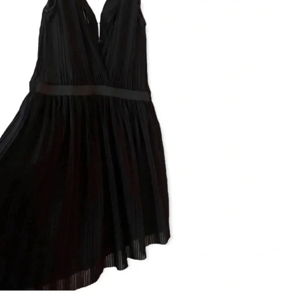 Maje pleated open back sleeveless dress datenight wedding party quietluxury - Picture 4 of 7